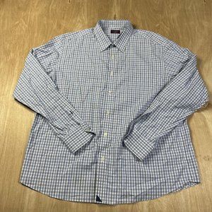 UNTUCKit Blue and White Checkered Casual Button Down Shirt